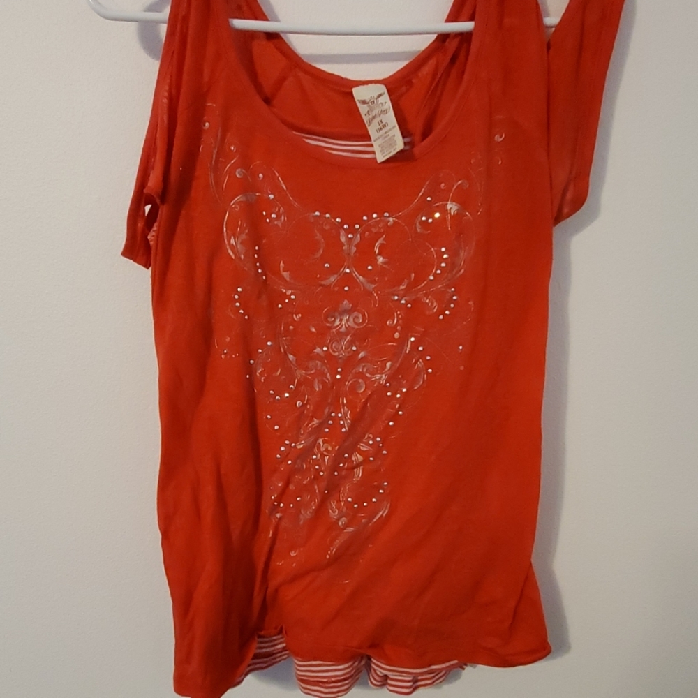 Red tank with cover